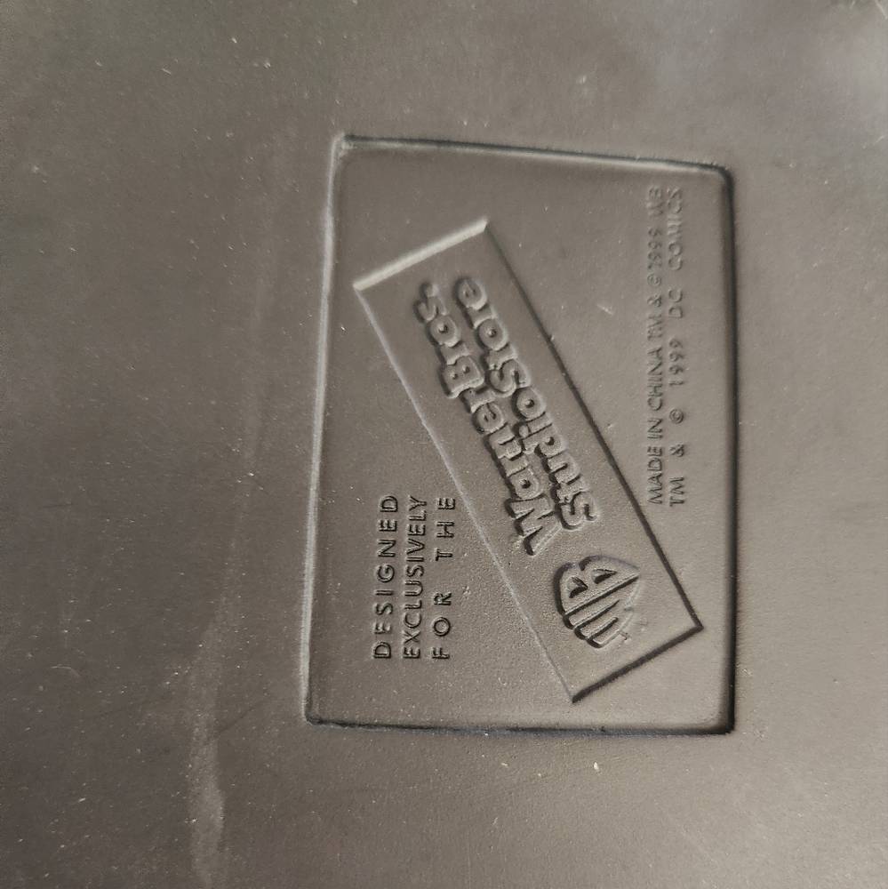 Catwoman Warner bros. studio store figurine statue - Picture 6 of 6